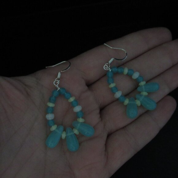 Uranium glass triple teardrop earrings - Picture 3 of 13